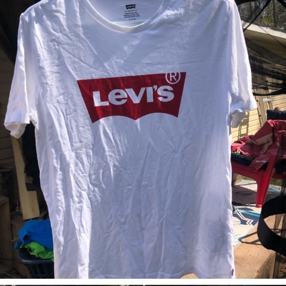 Levi’s Tee Shirt Size S - Picture 5 of 9